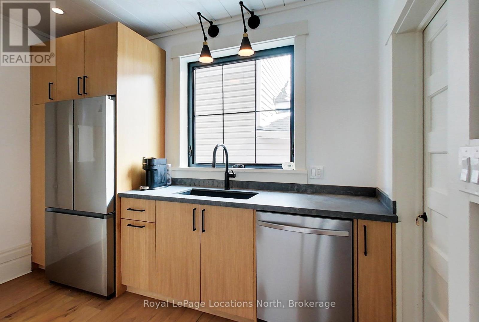 24 Marshall Street W, Meaford, Ontario  N4L 1E3 - Photo 14 - X12903526