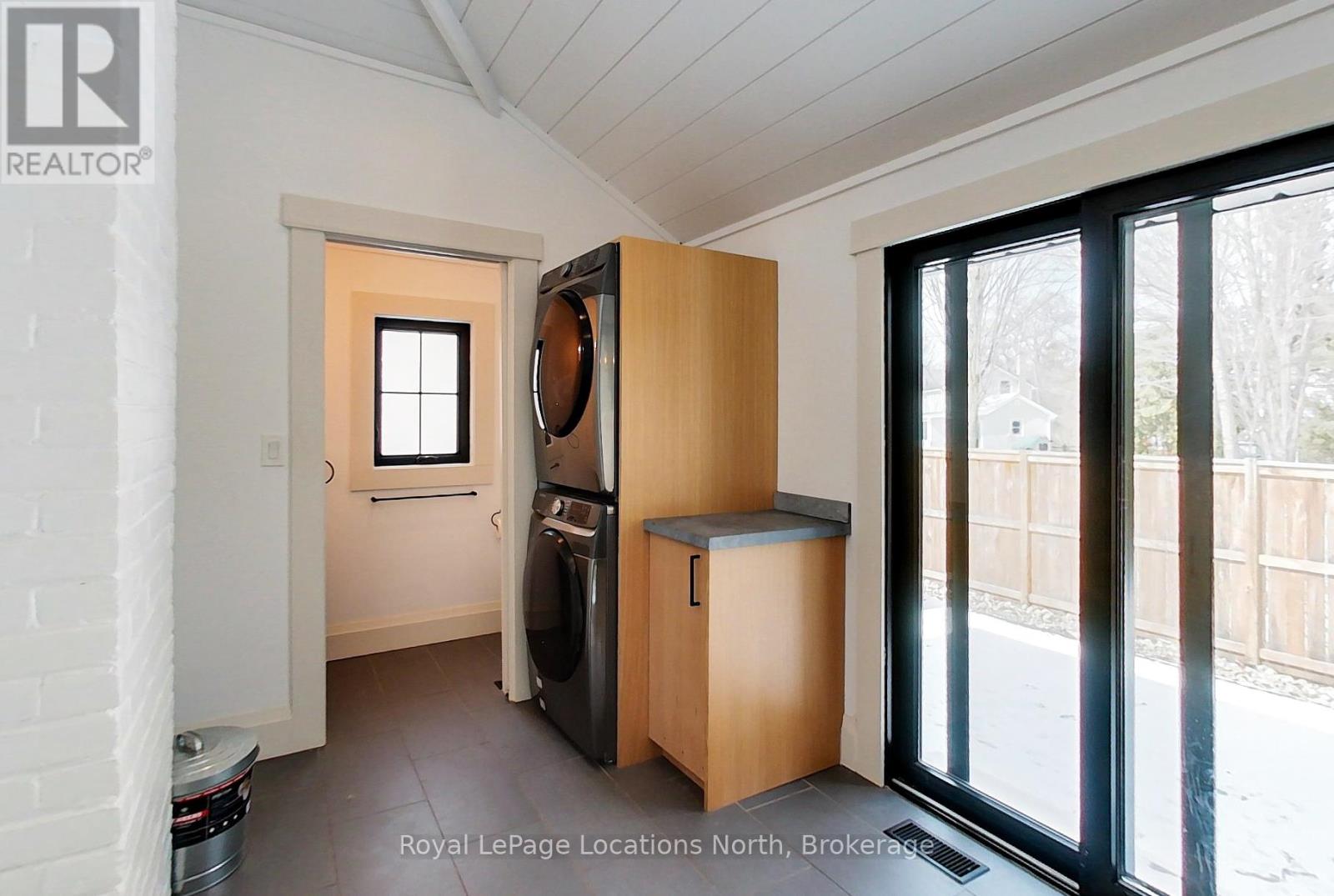 24 Marshall Street W, Meaford, Ontario  N4L 1E3 - Photo 16 - X12903526