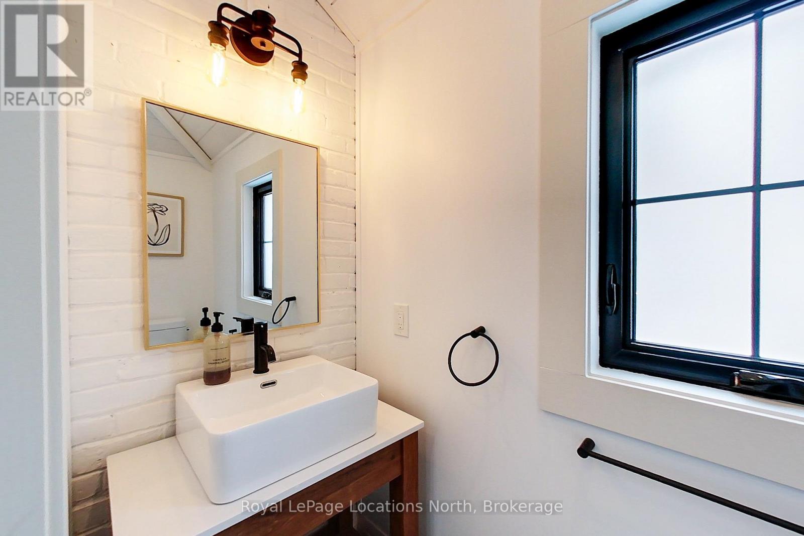 24 Marshall Street W, Meaford, Ontario  N4L 1E3 - Photo 19 - X12903526