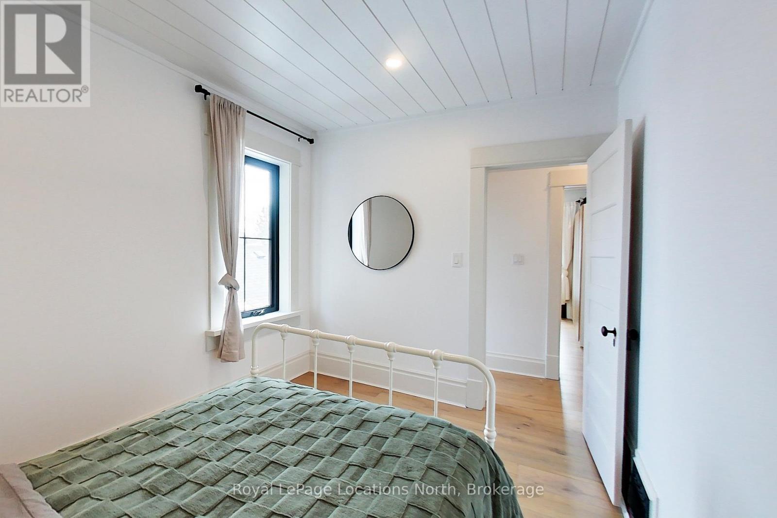 24 Marshall Street W, Meaford, Ontario  N4L 1E3 - Photo 23 - X12903526