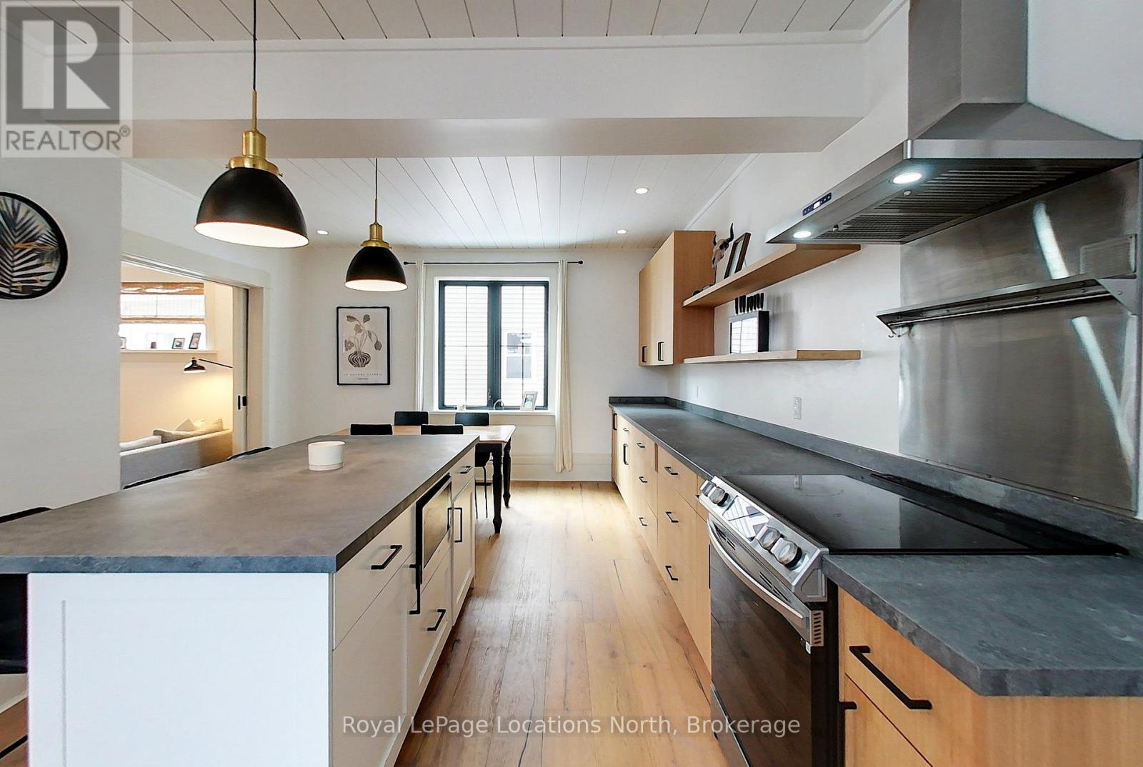 24 Marshall Street W, Meaford, Ontario  N4L 1E3 - Photo 9 - X12903526