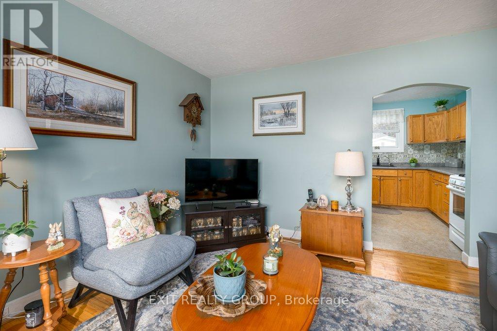 96 Elgin Street, Centre Hastings, Ontario  K0K 2K0 - Photo 8 - X12903580