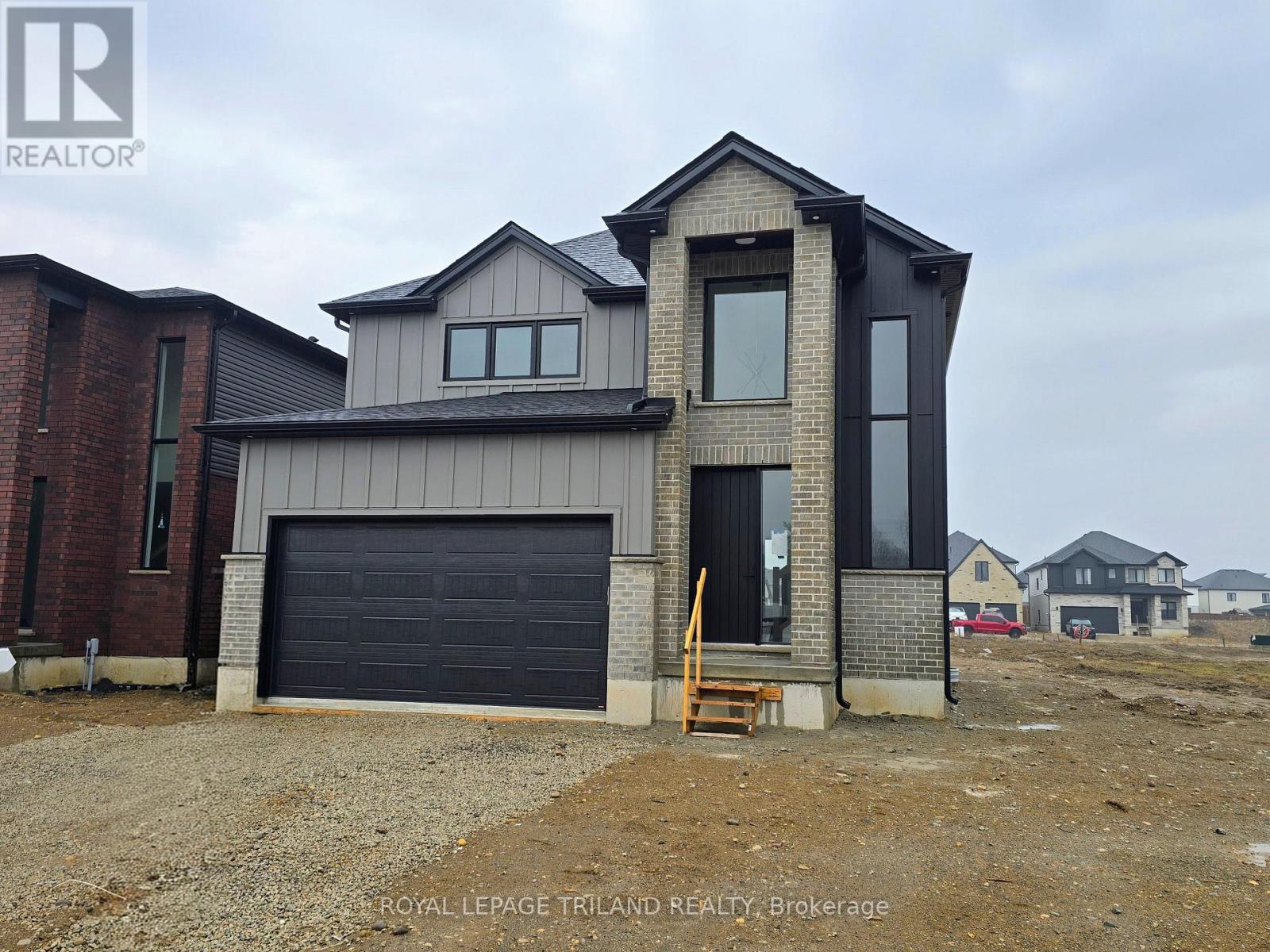 28 Allister Drive, Middlesex Centre, Ontario  N0L 1R0 - Photo 3 - X12442942