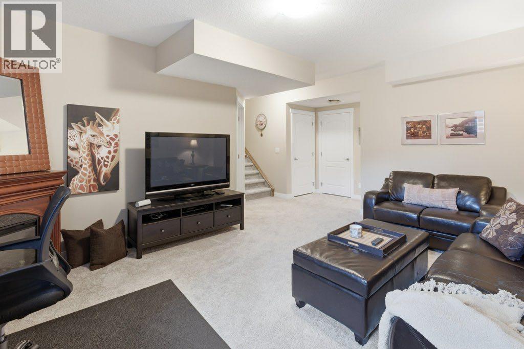 54 Crestbrook Drive Sw, Calgary, Alberta  T3B 5X7 - Photo 28 - A2289098