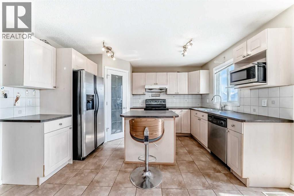 78 Taralea Manor Ne, Calgary, Alberta  T3J 5C4 - Photo 7 - A2293446