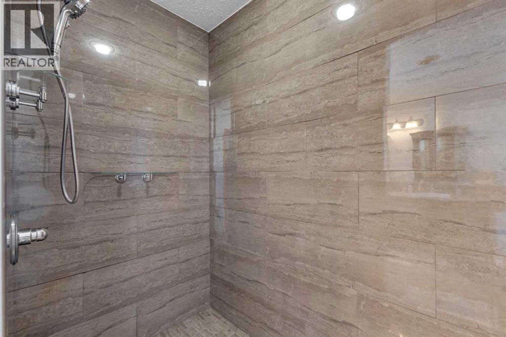 10 Park Lane, Olds, Alberta  T4H 1W2 - Photo 29 - A2293830