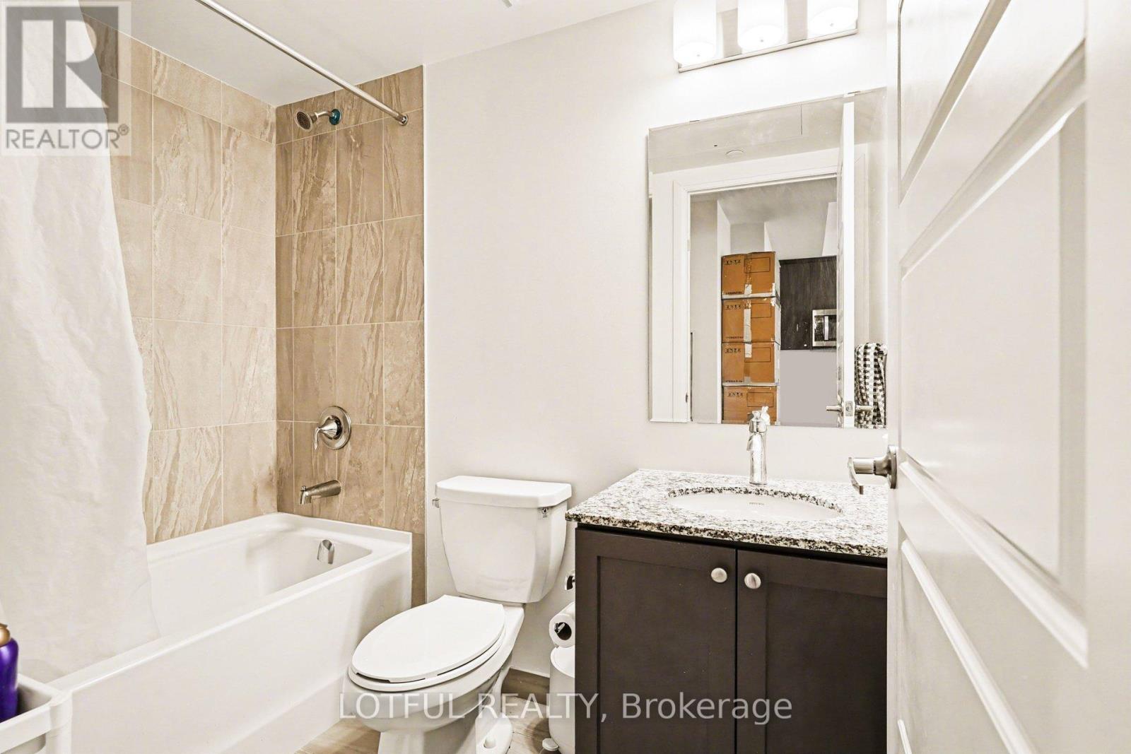 510 - 1415 Dundas Street E, Oakville, Ontario  L6H 7G1 - Photo 13 - W12903650