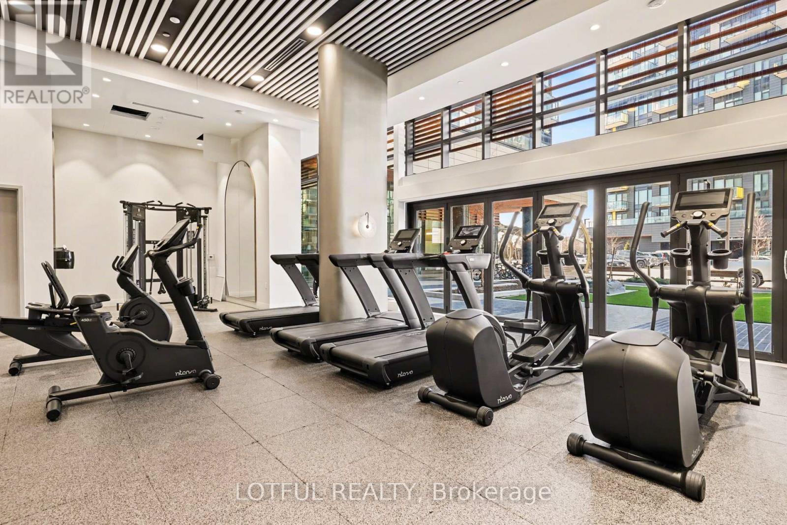 510 - 1415 Dundas Street E, Oakville, Ontario  L6H 7G1 - Photo 21 - W12903650