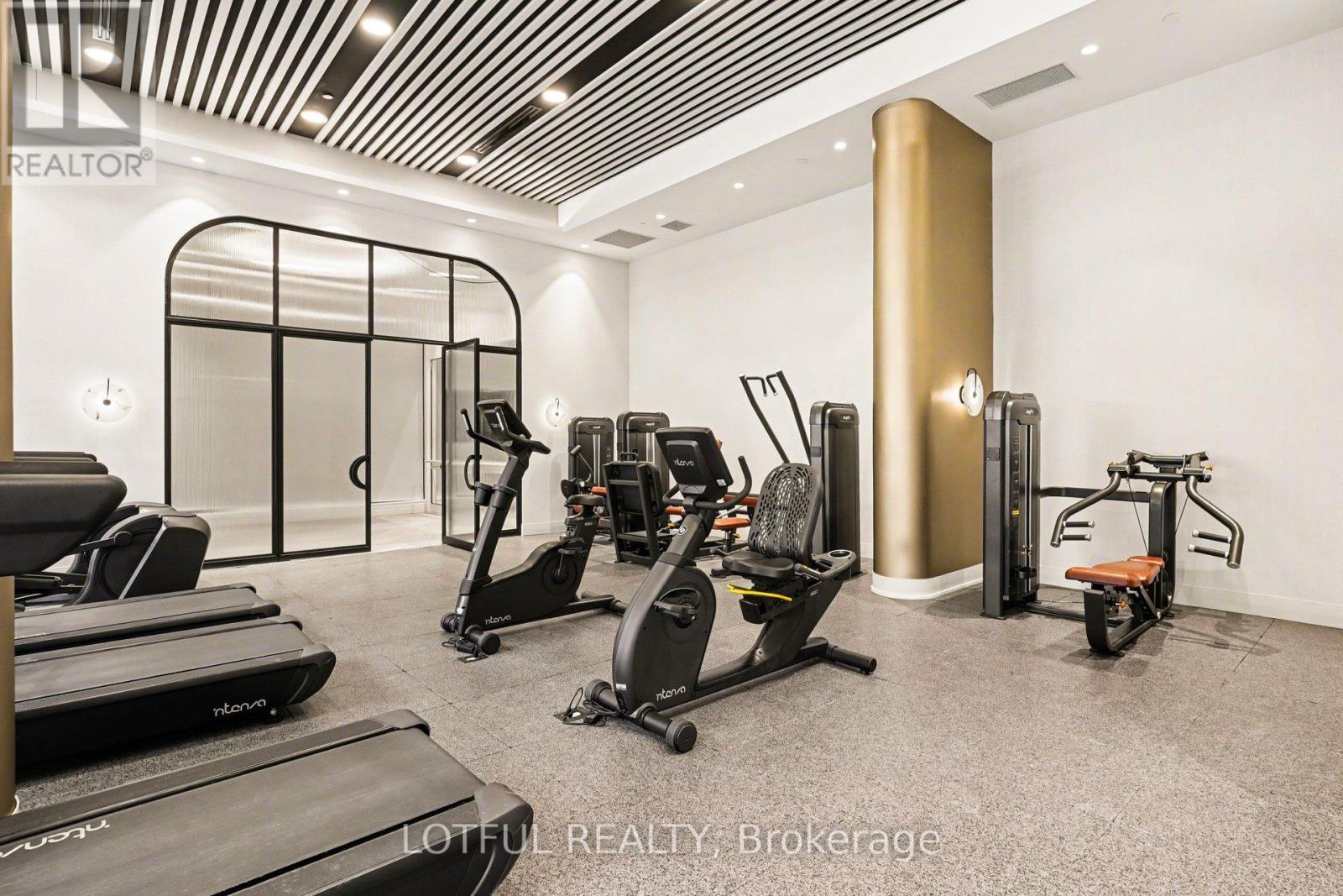 510 - 1415 Dundas Street E, Oakville, Ontario  L6H 7G1 - Photo 22 - W12903650