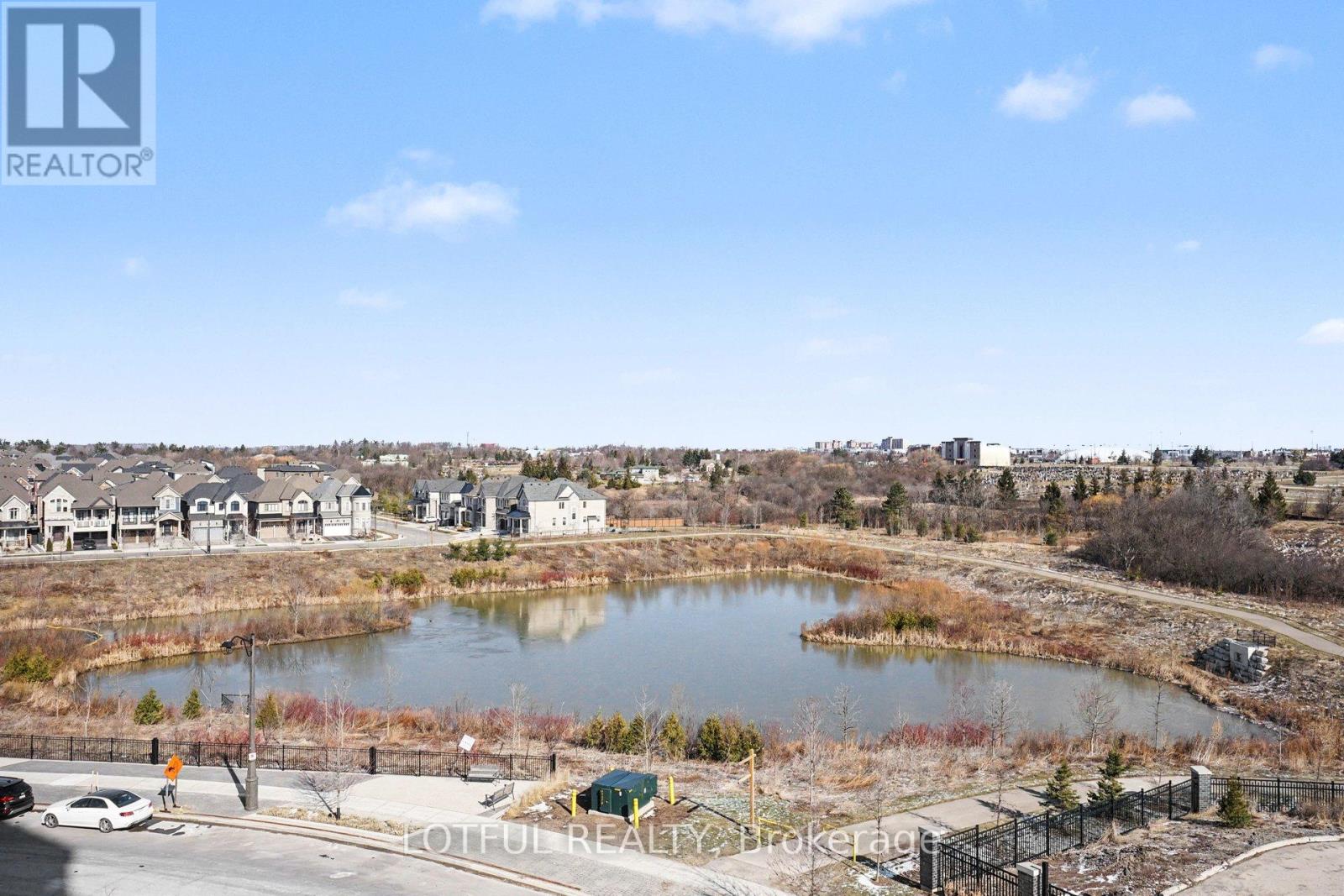 510 - 1415 Dundas Street E, Oakville, Ontario  L6H 7G1 - Photo 25 - W12903650