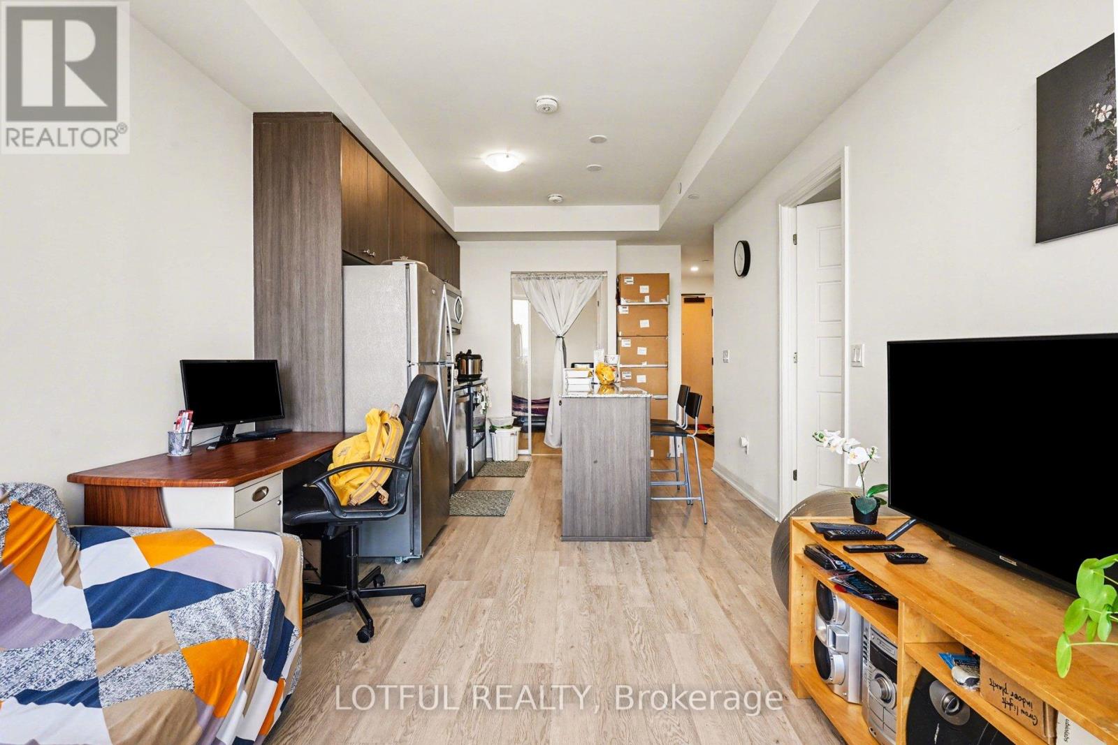 510 - 1415 Dundas Street E, Oakville, Ontario  L6H 7G1 - Photo 7 - W12903650