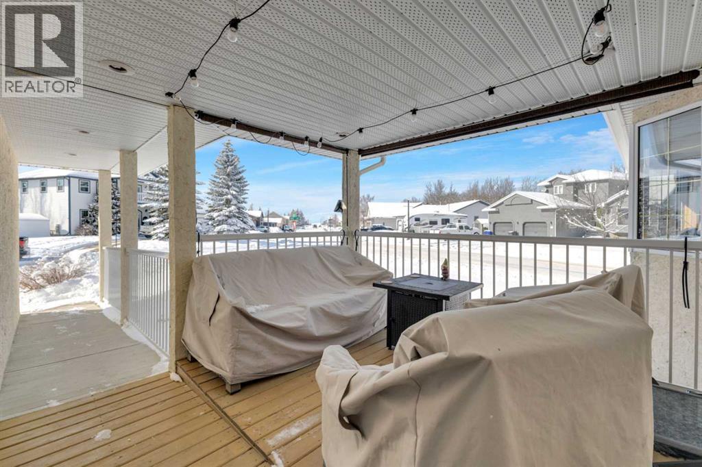 10 Park Lane, Olds, Alberta  T4H 1W2 - Photo 6 - A2293830