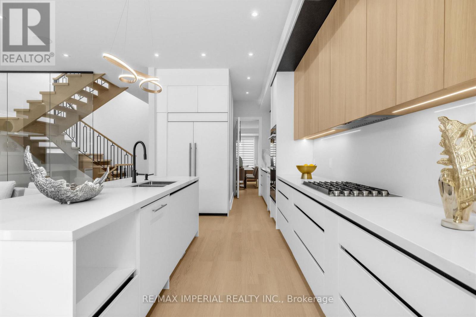 68 Lynnhaven Road, Toronto, Ontario  M6A 2K9 - Photo 26 - C12903680