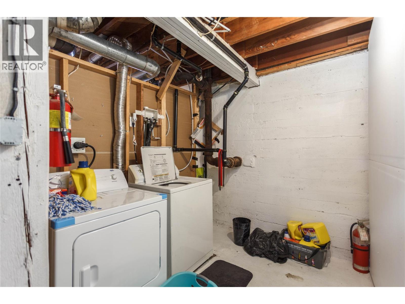 2017 Catt Avenue, Lumby, British Columbia  V0E 2G0 - Photo 21 - 10370379