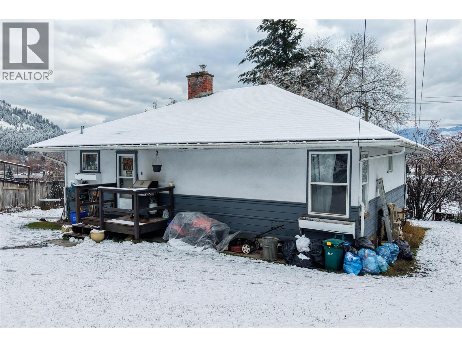 2017 Catt Avenue, Lumby, British Columbia  V0E 2G0 - Photo 35 - 10370379