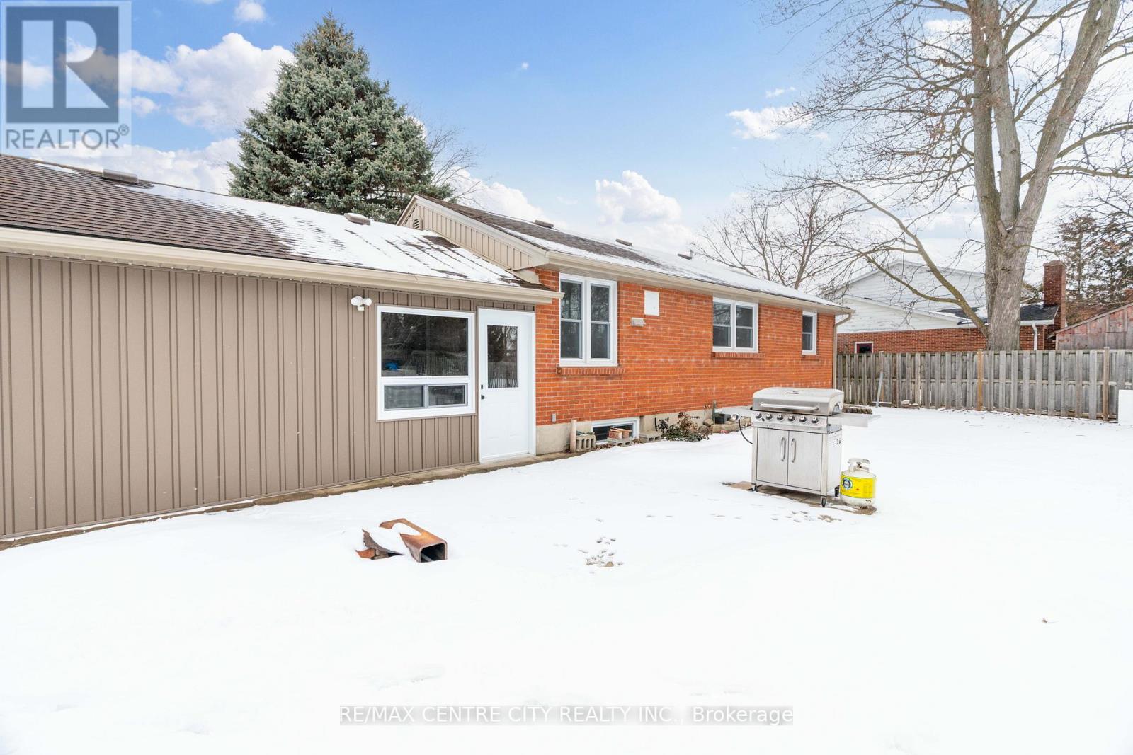 311 Adelaide Street E, Strathroy-Caradoc, Ontario  N7G 2V9 - Photo 24 - X12903558