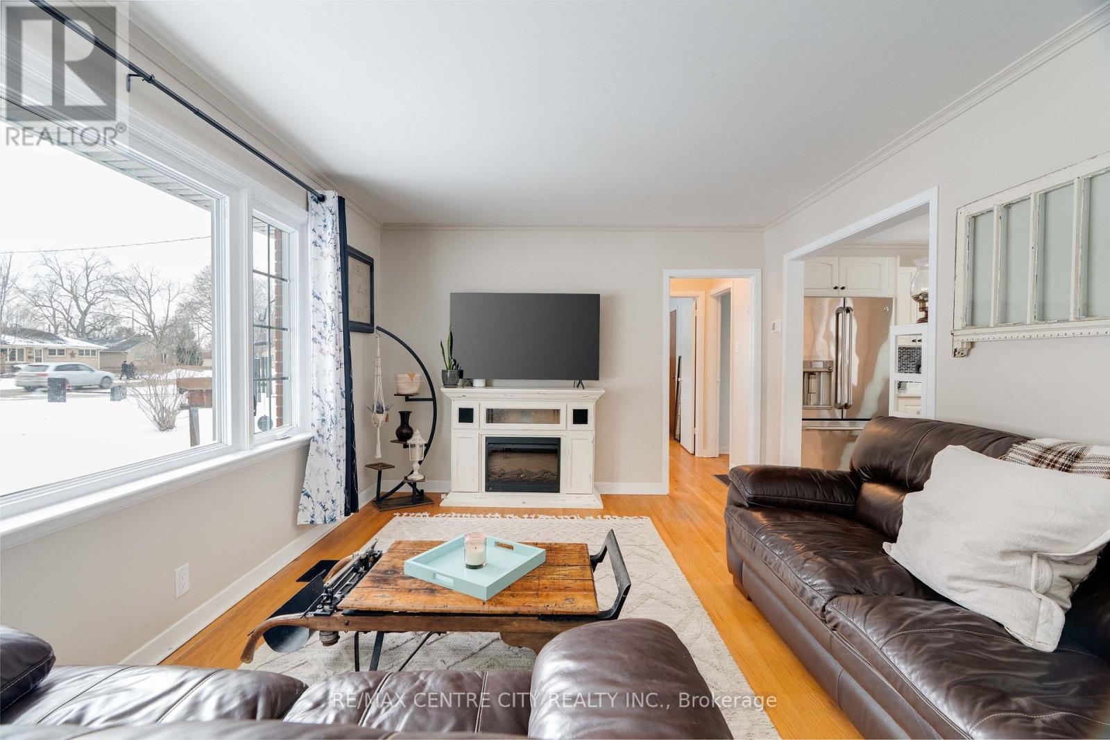 311 Adelaide Street E, Strathroy-Caradoc, Ontario  N7G 2V9 - Photo 5 - X12903558