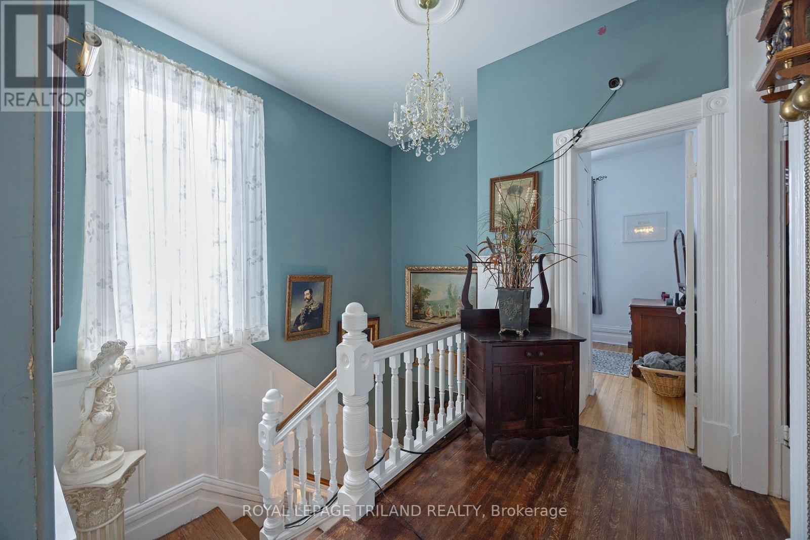 81 Wellington Street, St. Thomas, Ontario  N5R 2P9 - Photo 27 - X12903612