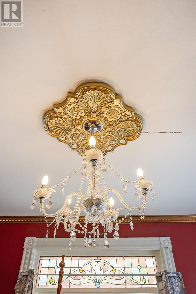 81 Wellington Street, St. Thomas, Ontario  N5R 2P9 - Photo 32 - X12903612