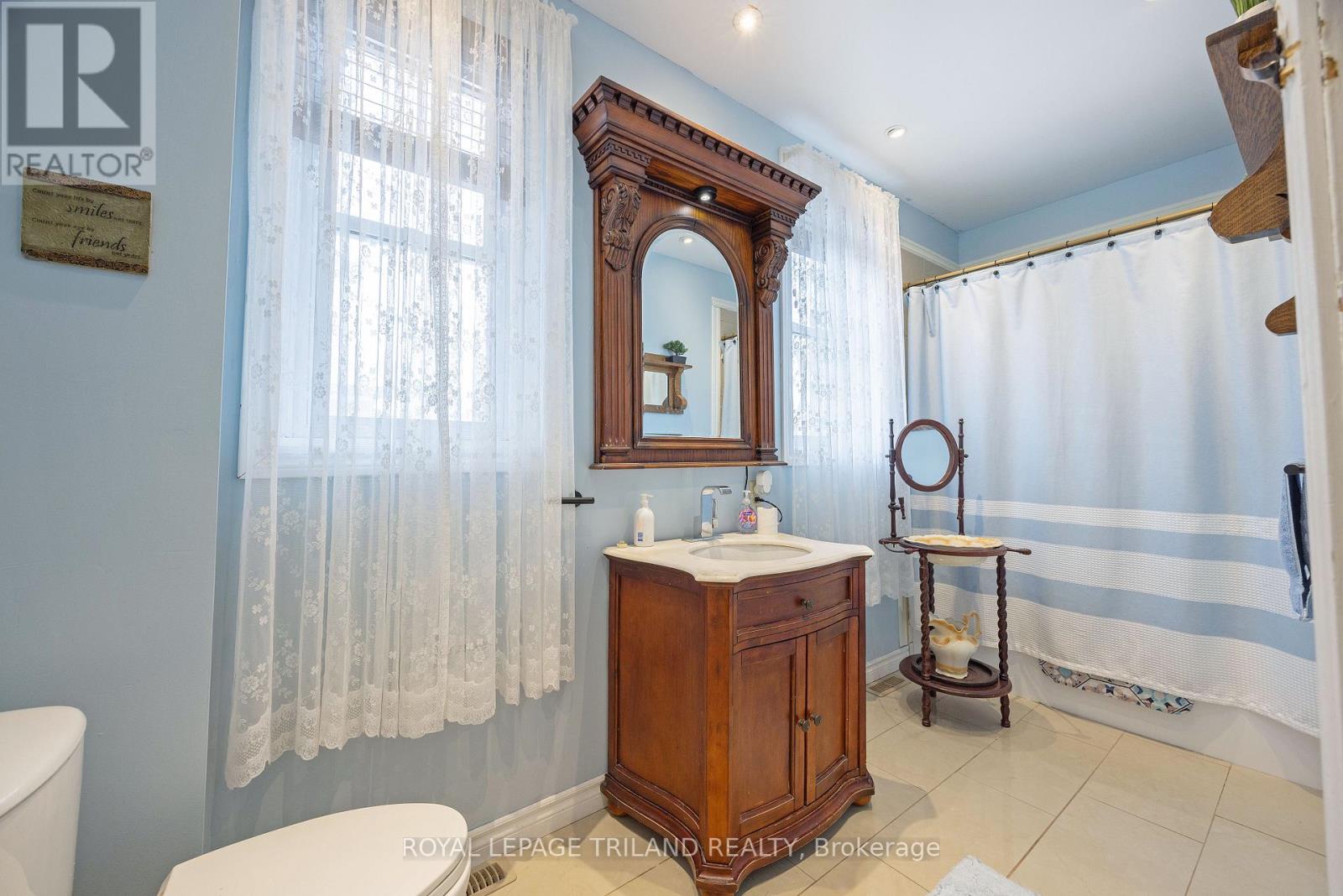 81 Wellington Street, St. Thomas, Ontario  N5R 2P9 - Photo 35 - X12903612