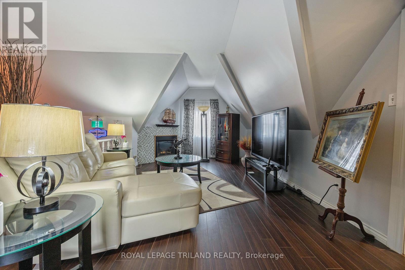 81 Wellington Street, St. Thomas, Ontario  N5R 2P9 - Photo 37 - X12903612