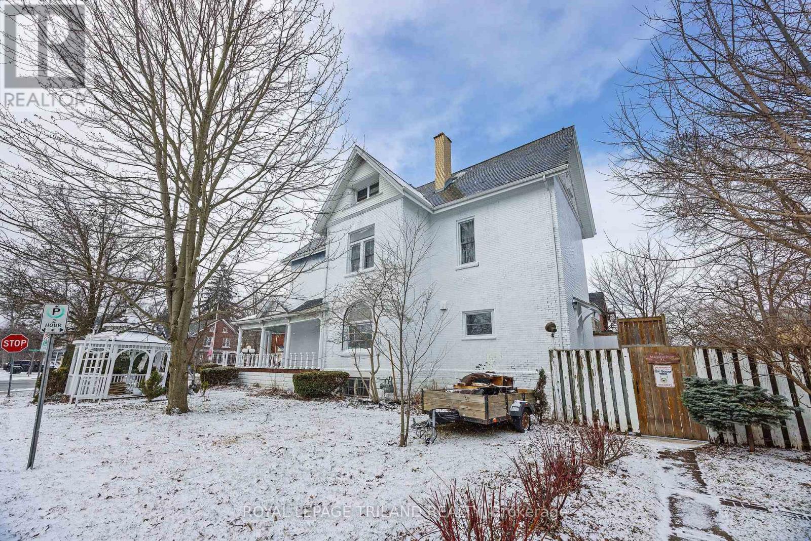 81 Wellington Street, St. Thomas, Ontario  N5R 2P9 - Photo 44 - X12903612