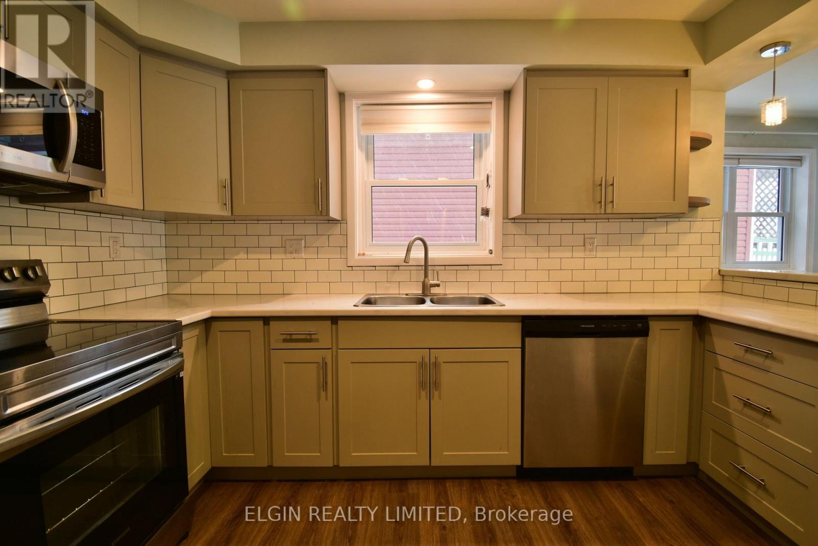 861 Lovett Street, London East, Ontario  N5Z 1N3 - Photo 4 - X12903692