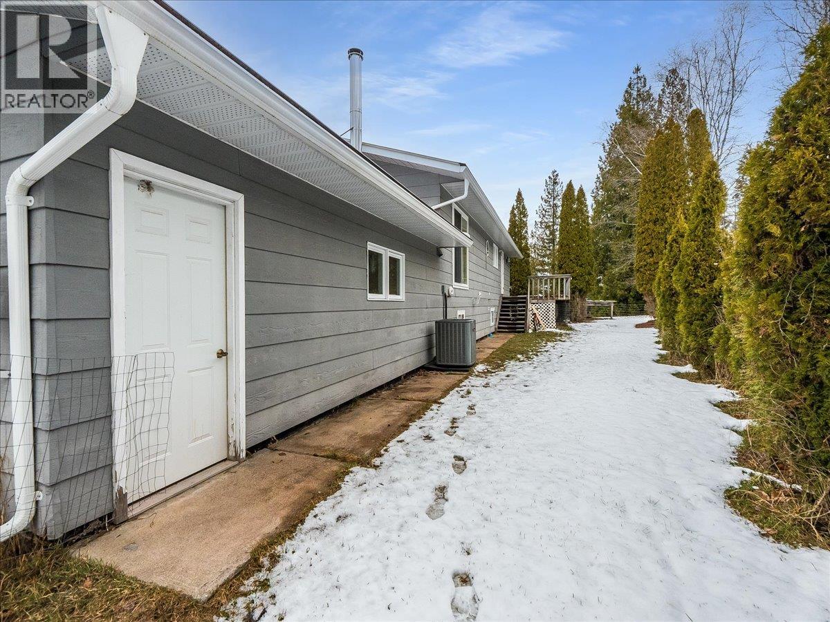 1076 Columbia Gardens Road, Fruitvale, British Columbia  V0G 1L1 - Photo 64 - 10379858