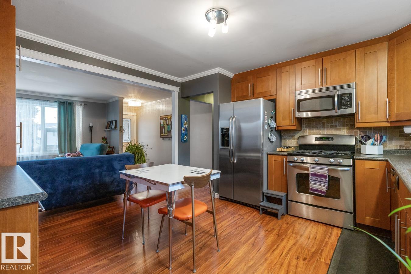 10512 44 St Nw, Edmonton, Alberta  T6A 1V9 - Photo 12 - E4478382