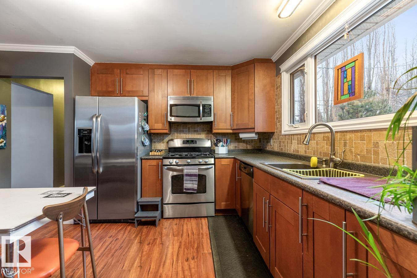 10512 44 St Nw, Edmonton, Alberta  T6A 1V9 - Photo 14 - E4478382