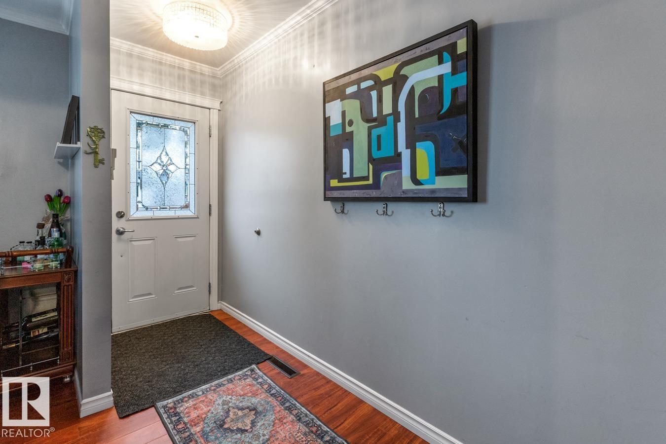 10512 44 St Nw, Edmonton, Alberta  T6A 1V9 - Photo 5 - E4478382