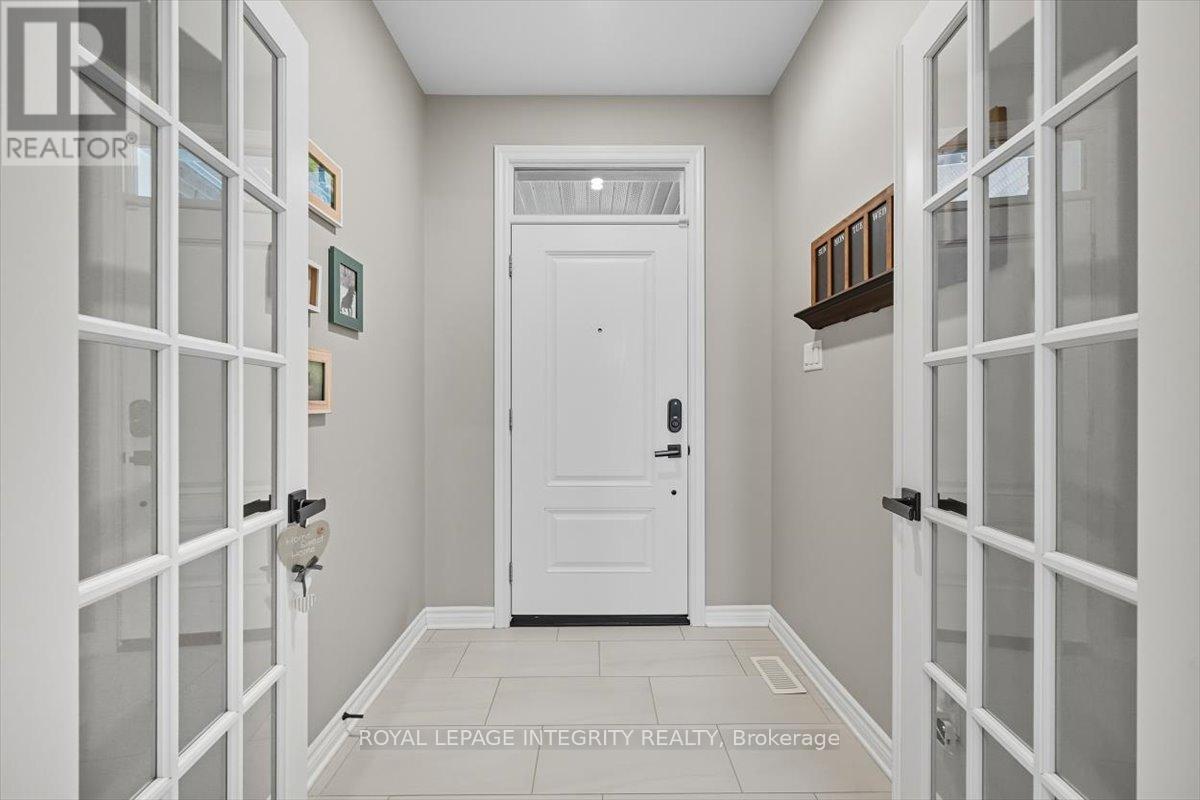 819 Tewin Circle, Ottawa, Ontario  K4A 1K2 - Photo 4 - X12903494