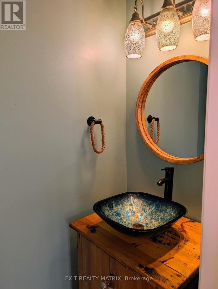 19 Mclennan Way, Ottawa, Ontario  K2L 2N1 - Photo 17 - X12903524