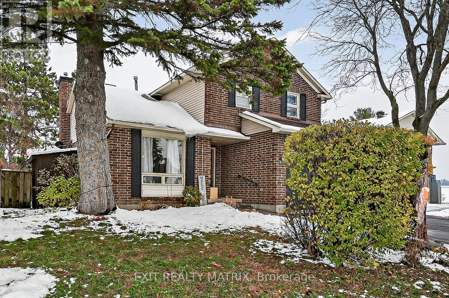 19 Mclennan Way, Ottawa, Ontario  K2L 2N1 - Photo 2 - X12903524