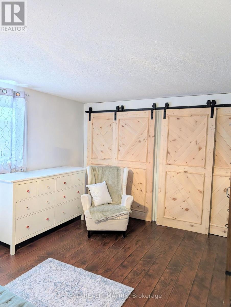 19 Mclennan Way, Ottawa, Ontario  K2L 2N1 - Photo 21 - X12903524