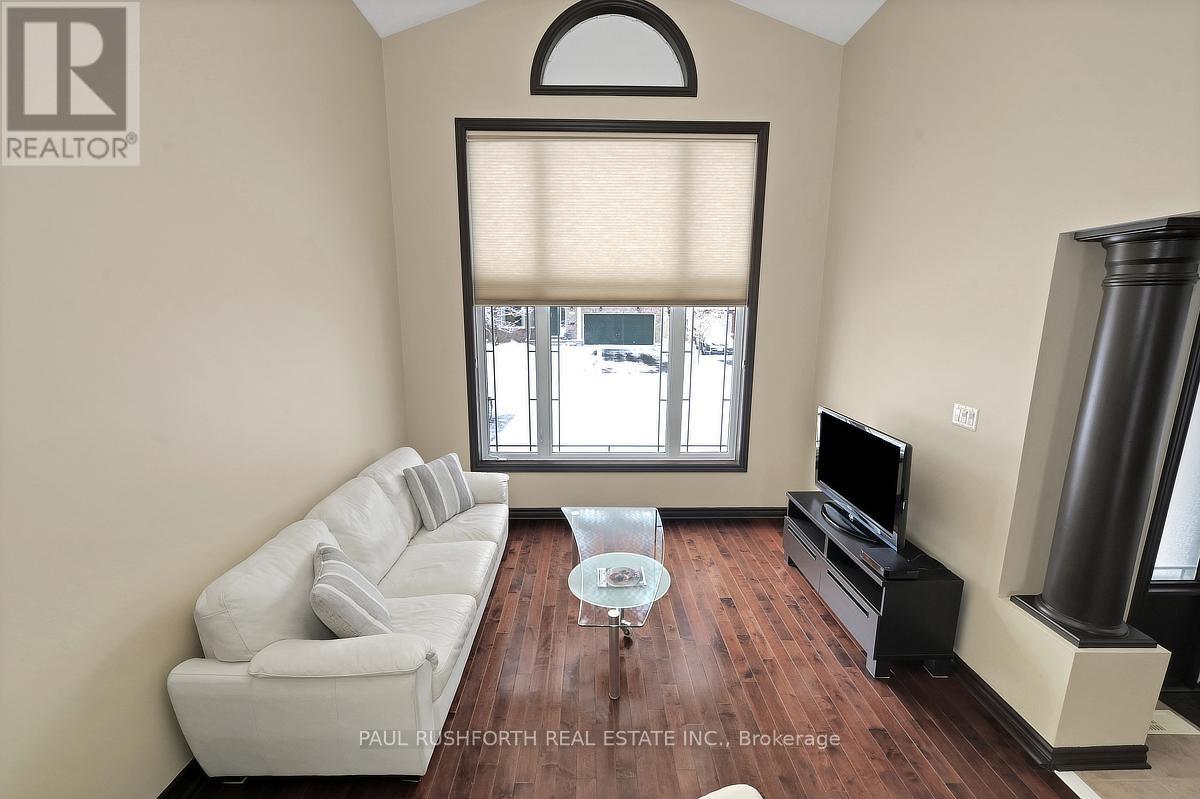 310 Sarabella Street, Ottawa, Ontario  K4A 0A3 - Photo 13 - X12903696