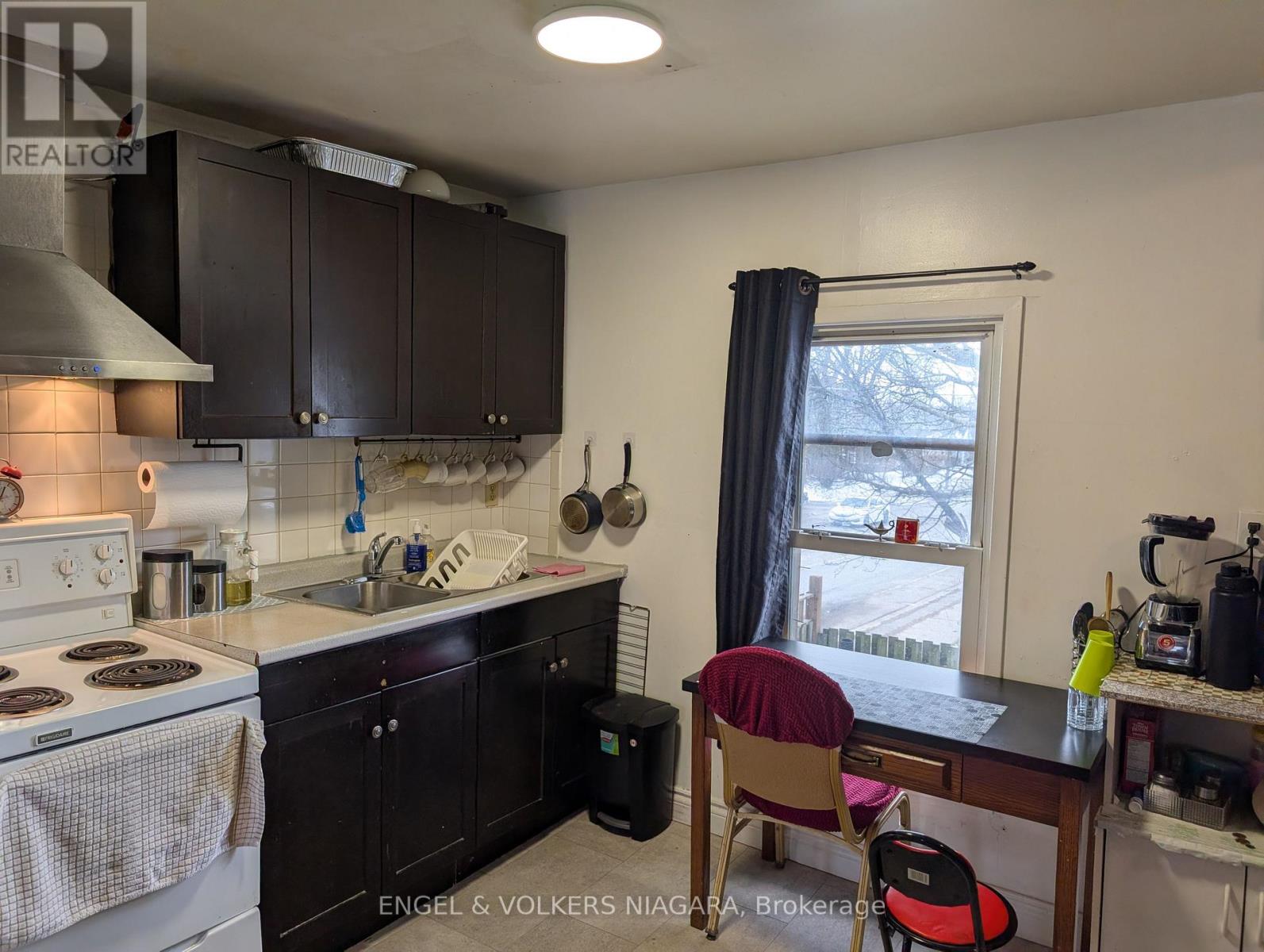 6218 Culp Street, Niagara Falls, Ontario  L2G 2C1 - Photo 17 - X12903532