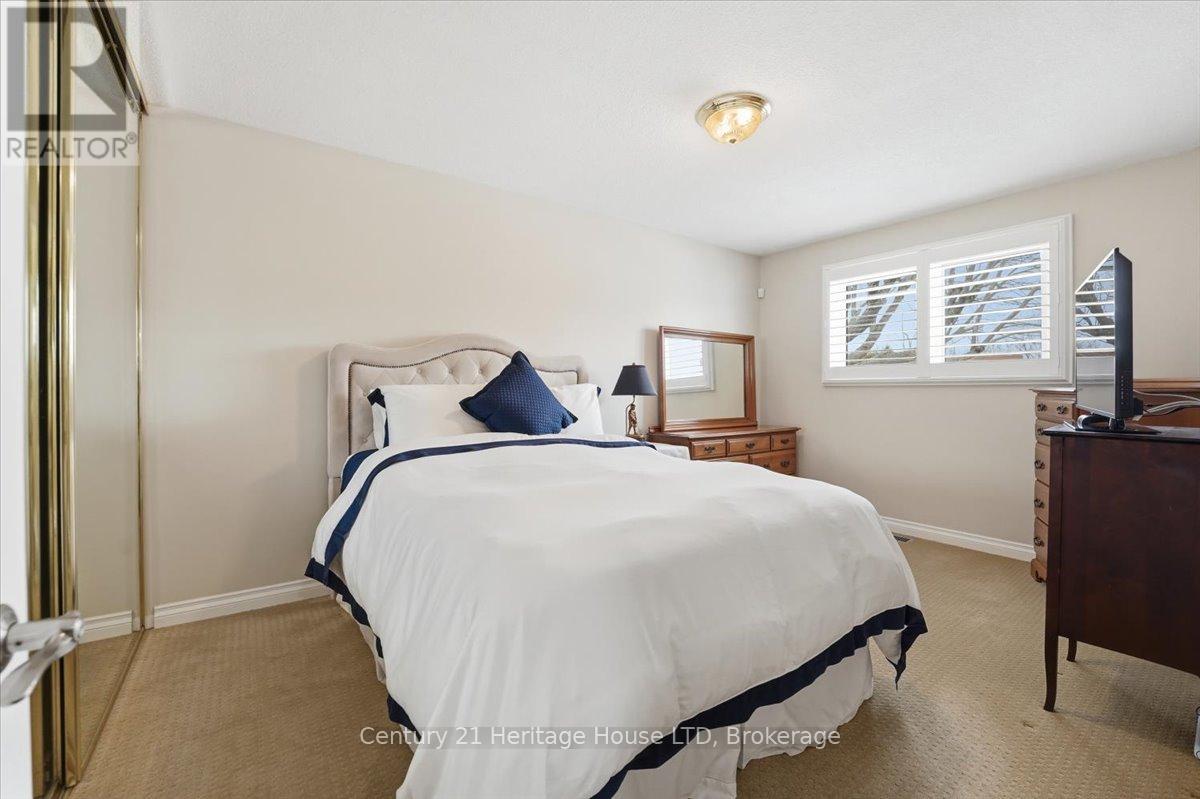 11 Robert Street, Welland, Ontario  L3B 5T8 - Photo 26 - X12903636