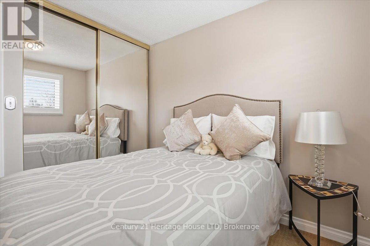 11 Robert Street, Welland, Ontario  L3B 5T8 - Photo 27 - X12903636