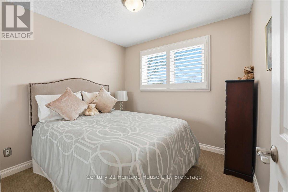 11 Robert Street, Welland, Ontario  L3B 5T8 - Photo 28 - X12903636