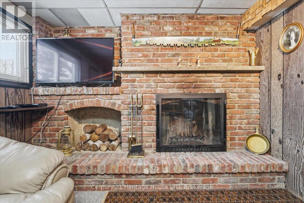 11 Robert Street, Welland, Ontario  L3B 5T8 - Photo 34 - X12903636