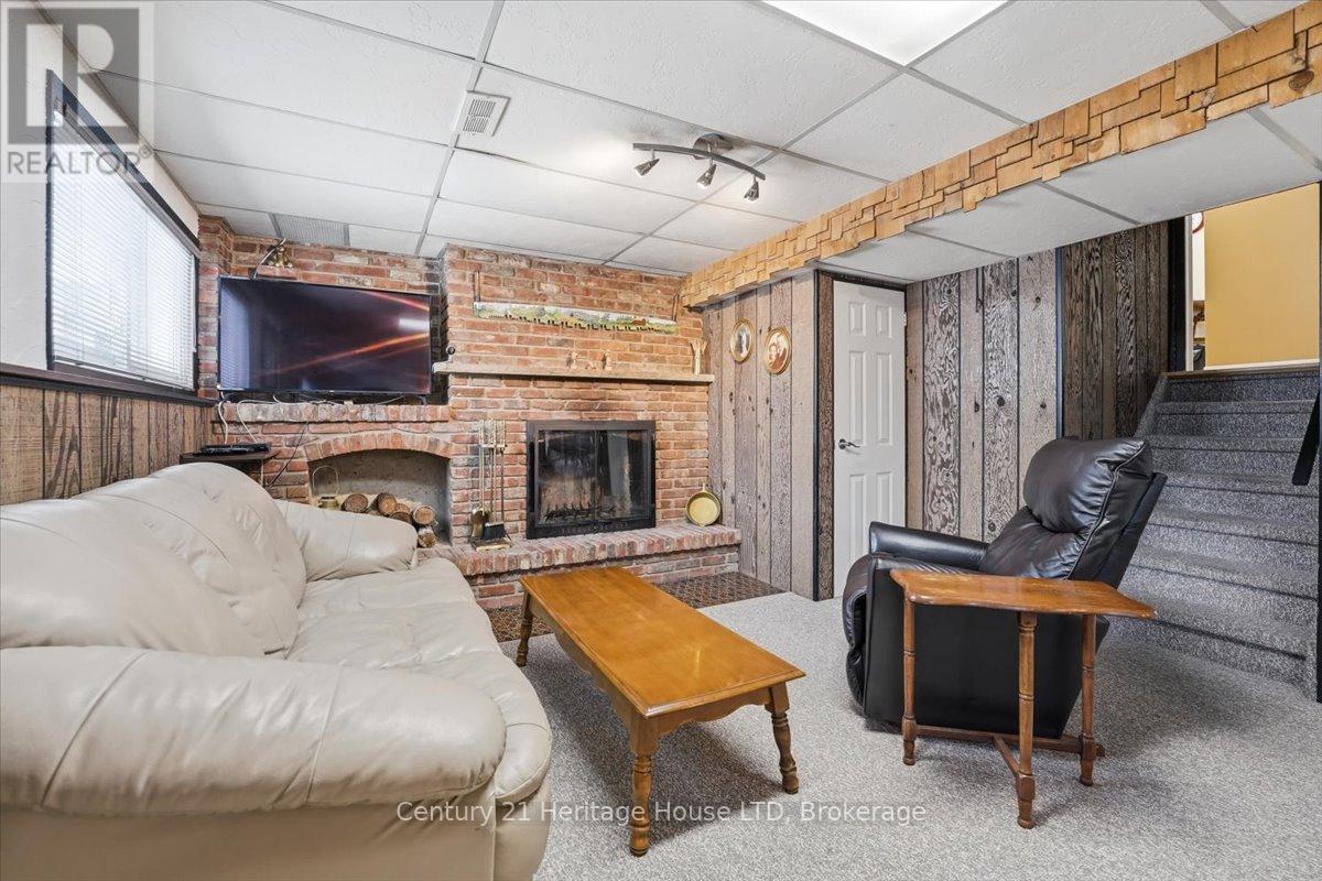 11 Robert Street, Welland, Ontario  L3B 5T8 - Photo 36 - X12903636