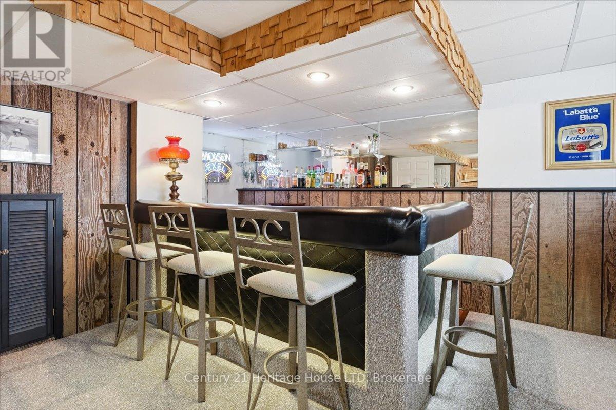 11 Robert Street, Welland, Ontario  L3B 5T8 - Photo 38 - X12903636