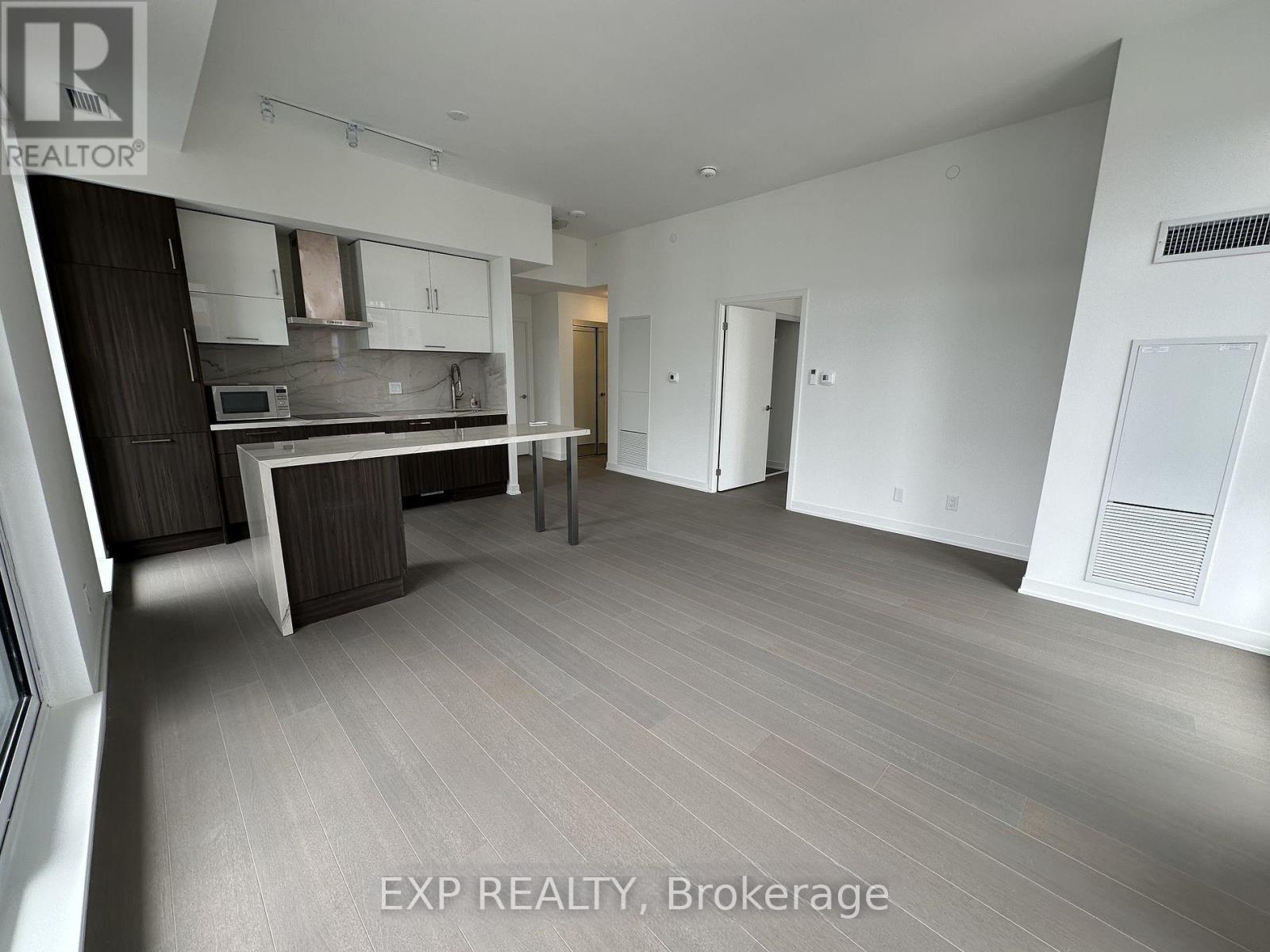 1011 - 8119 Birchmount Road, Markham, Ontario  L6G 0H5 - Photo 3 - N12903510