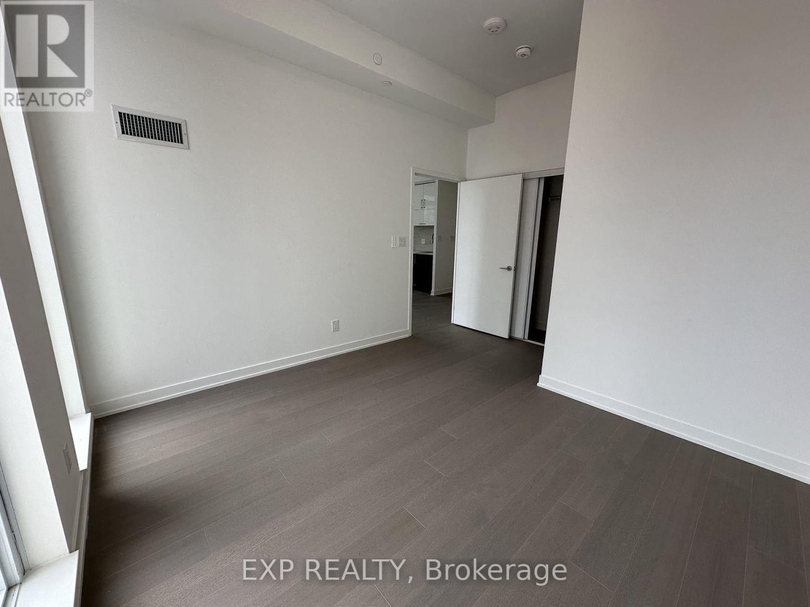 1011 - 8119 Birchmount Road, Markham, Ontario  L6G 0H5 - Photo 9 - N12903510