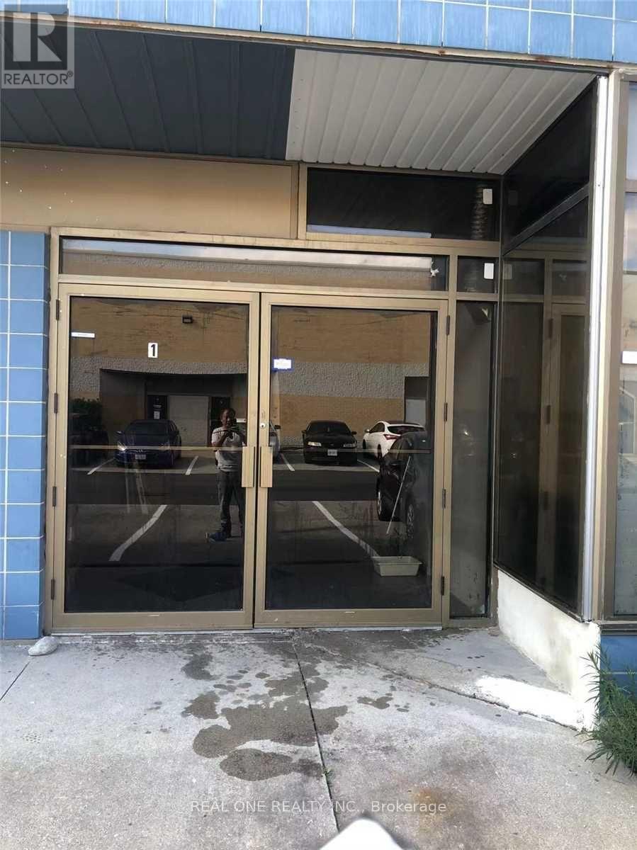 1 - 563 Edward Avenue, Richmond Hill, Ontario  L4C 9W7 - Photo 2 - N12903528