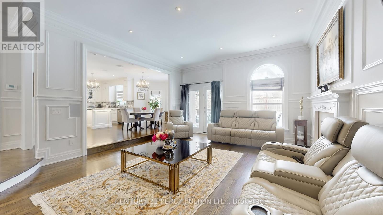 126 Old Surrey Lane, Richmond Hill, Ontario  L4C 8S6 - Photo 10 - N12903688