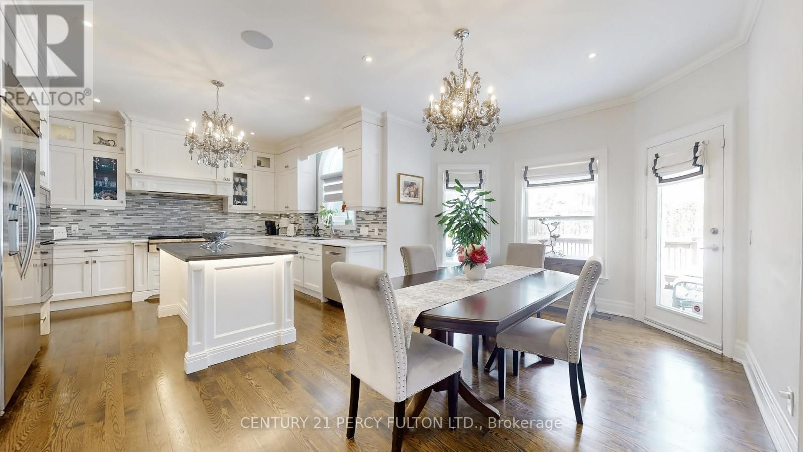 126 Old Surrey Lane, Richmond Hill, Ontario  L4C 8S6 - Photo 12 - N12903688