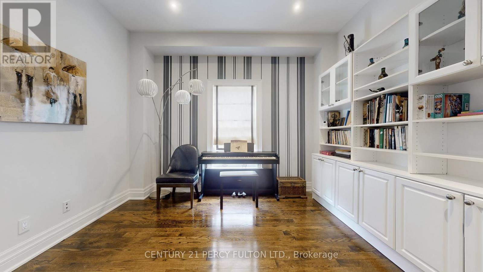 126 Old Surrey Lane, Richmond Hill, Ontario  L4C 8S6 - Photo 18 - N12903688