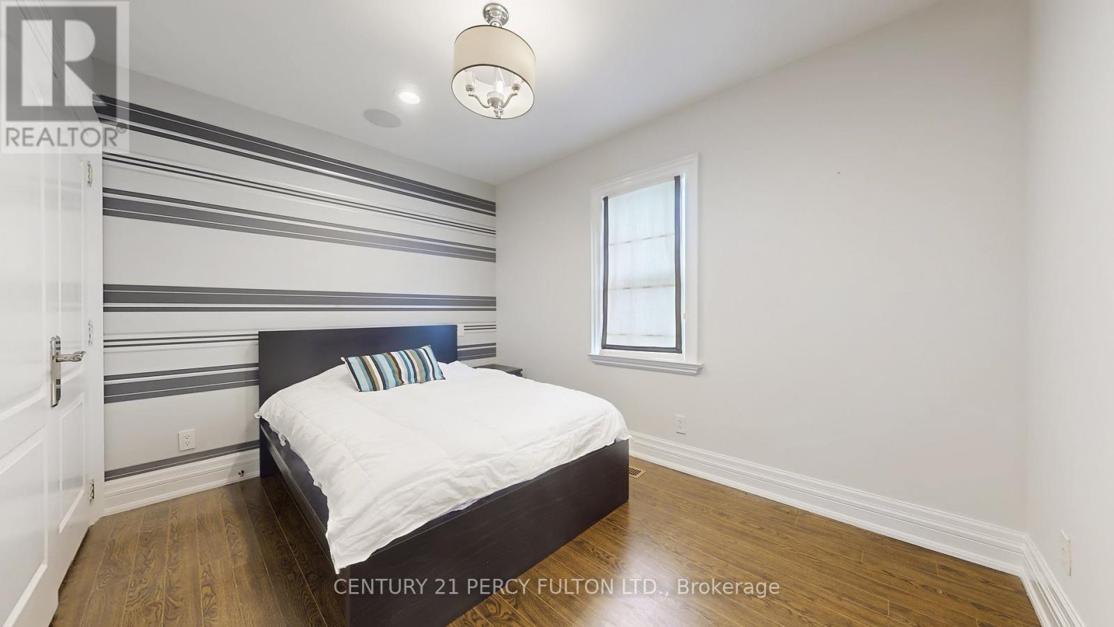 126 Old Surrey Lane, Richmond Hill, Ontario  L4C 8S6 - Photo 42 - N12903688